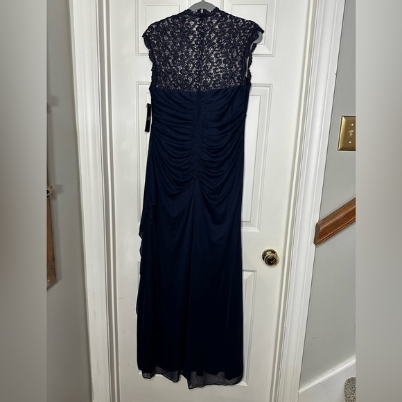 X by Xscape Stand-collar Illusion Back Gown Evening Women 14 Navy Built in Bra - Picture 8 of 12